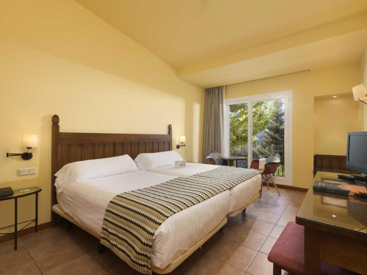 Classic Triple Room,1589288077:JPEG
