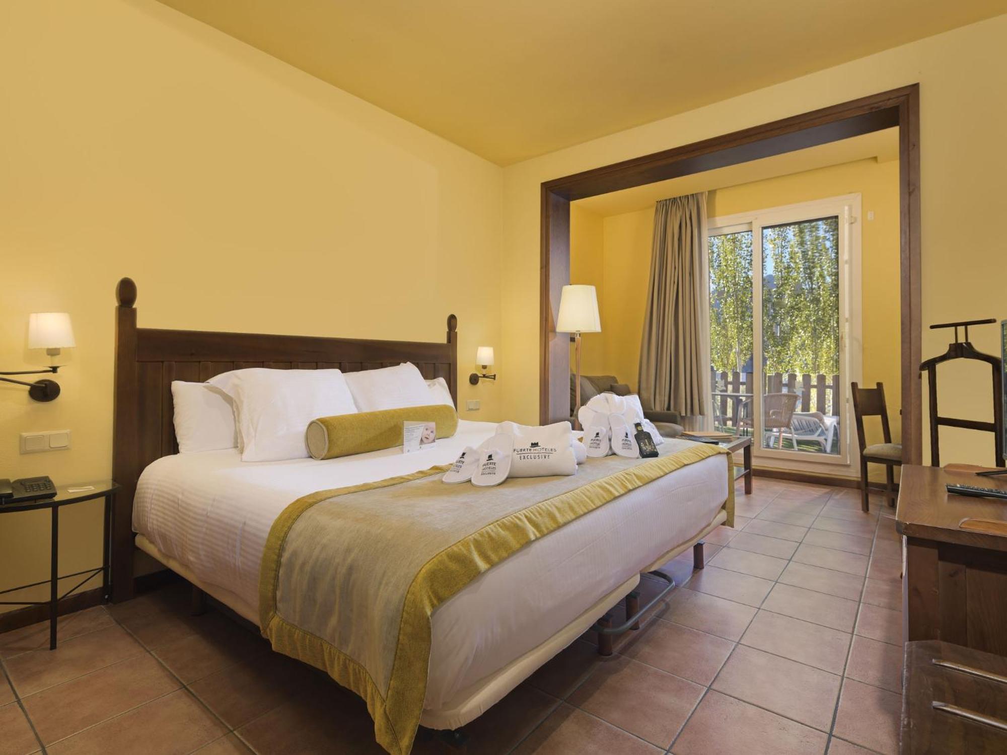 Exclusive Double Room Mountain View,1589288079:JPEG